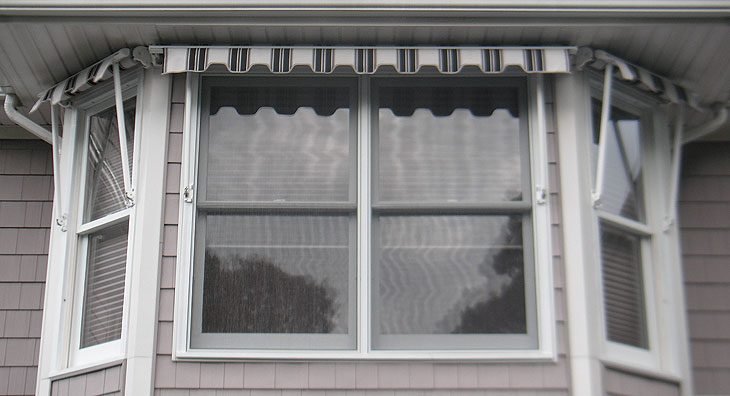 Eclipse Drop Arm Awning