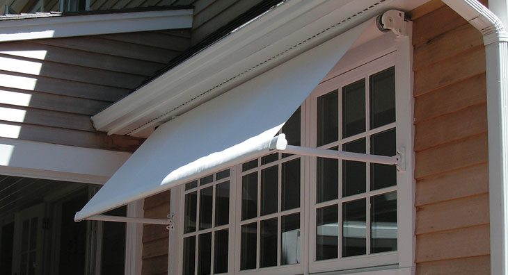 Eclipse Drop Arm Awning