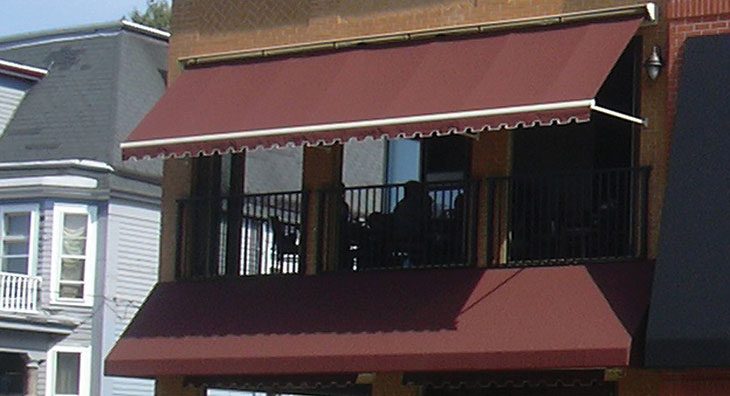 Eclipse Drop Arm Awning