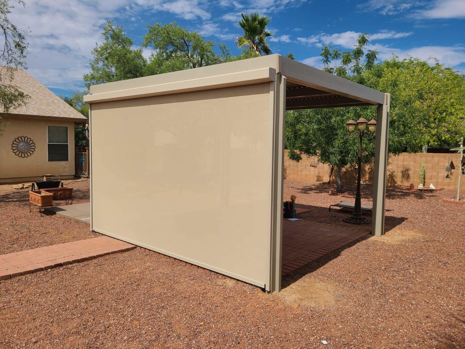 Retractable screens - Sonoran E-zip